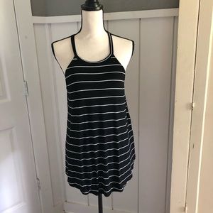 Soft back & white tank